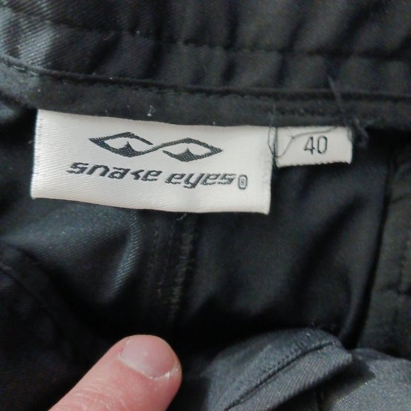 snakes eyes 40 short for men brand new - Picture 2 of 4
